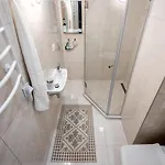 Arcadia Sky возле моря דירה