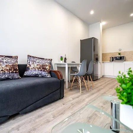 Arcadia Sky возле моря Fainorent Apartman