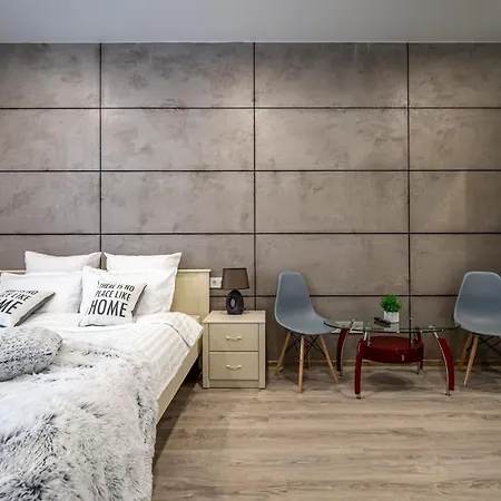 Arcadia Sky возле моря Fainorent * Odessza